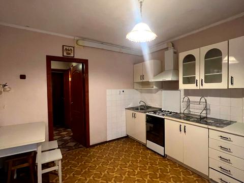 квартира за адресою Педагогічна вул., 18