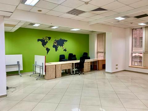 комерційна за адресою Дніпро, Барикадна вул., 15