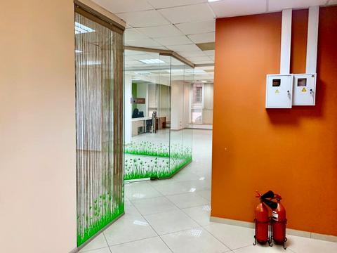 комерційна за адресою Дніпро, Барикадна вул., 15