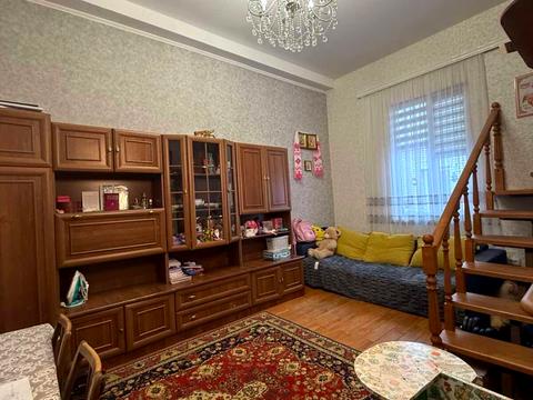 квартира за адресою Замкова, 5