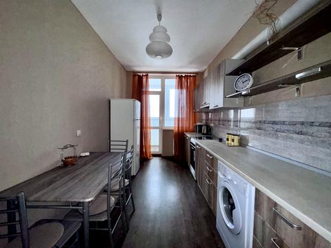 квартира за адресою Драгоманова вул., 2-Б