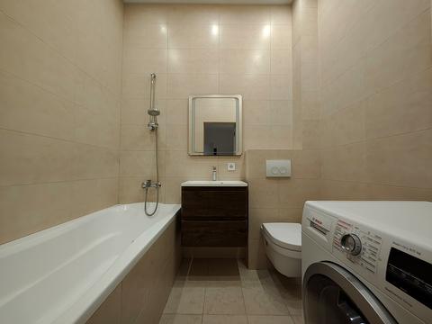 квартира за адресою Леоніда Бірюкова бульв., (Будинок 2)