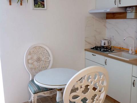 квартира за адресою Гідності вул., 2