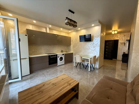 квартира за адресою Одеса, Жаботинського вул. (Пролетарская улица), 56а