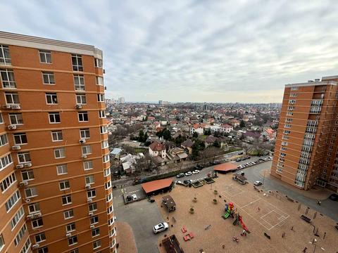 квартира за адресою Одеса, Жаботинського вул. (Пролетарская улица), 56а