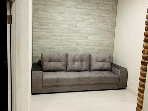 квартира за адресою Космонавтів просп., 49