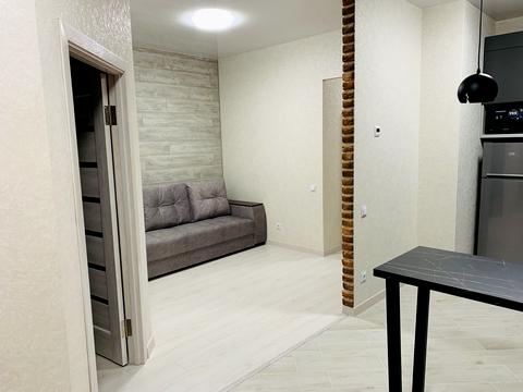 квартира за адресою Космонавтів просп., 49