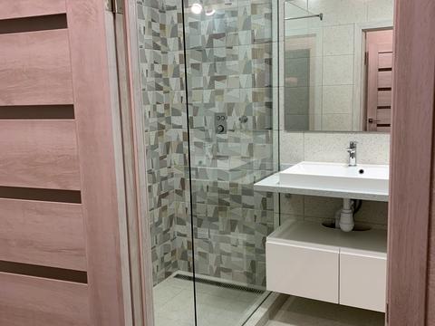 квартира за адресою Космонавтів просп., 49