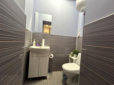 комерційна за адресою Соборна, 23