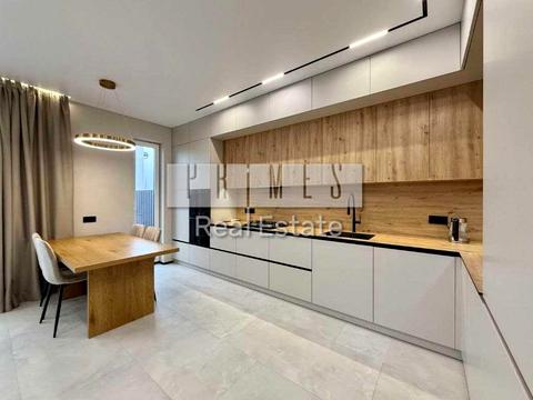 будинок за адресою Київська вул., 4