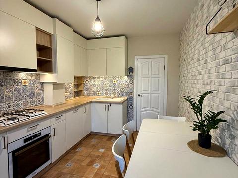 квартира за адресою Лесі Українки бульв., 8