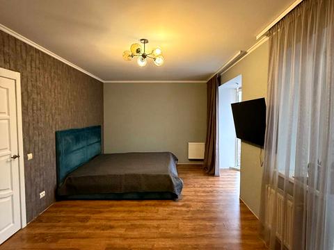 квартира по адресу Леси Украинки бульв., 8