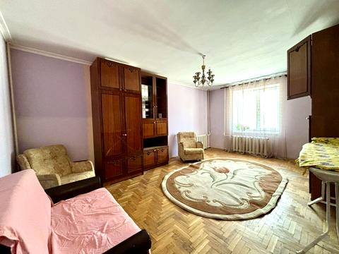 квартира за адресою Івана Величковського вул., 24