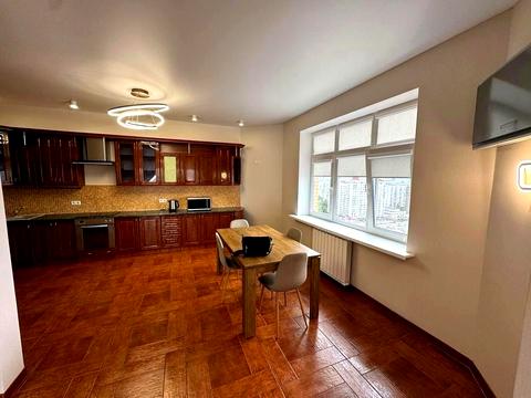 квартира за адресою Левка Лук'яненка вул. (Маршала Тимошенка), 21к3