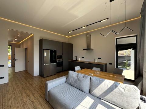 будинок за адресою Садова