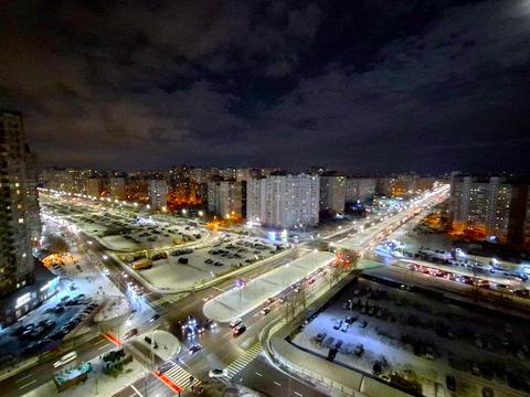 квартира за адресою Анни Ахматової вул., 31