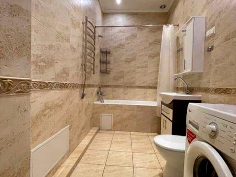 квартира за адресою Жилянська вул., 118