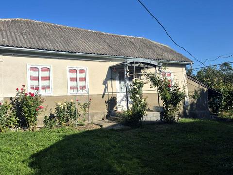 дом по адресу с. Коболчин, вул.Павла Тичини, 4