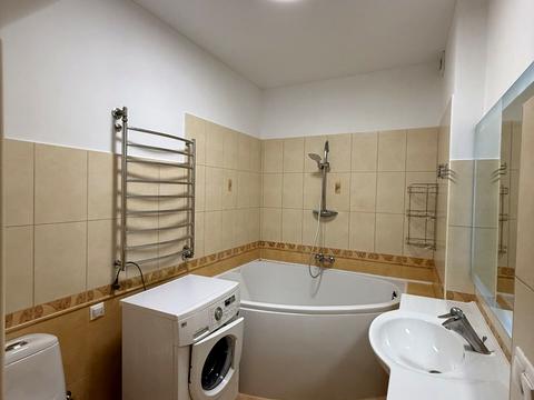 квартира за адресою Василя Касіяна вул., 2/1