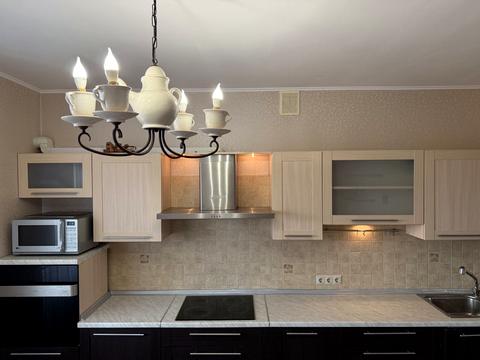 квартира за адресою Василя Касіяна вул., 2/1