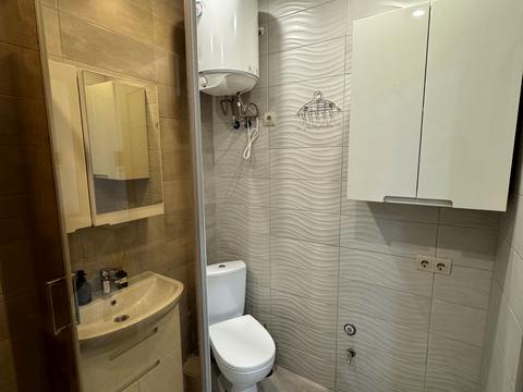 квартира за адресою Свято-Покровська вул. (Леніна), (Будинок 8)