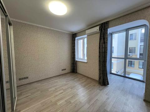 квартира за адресою Берегова вул., (Будинок 1)