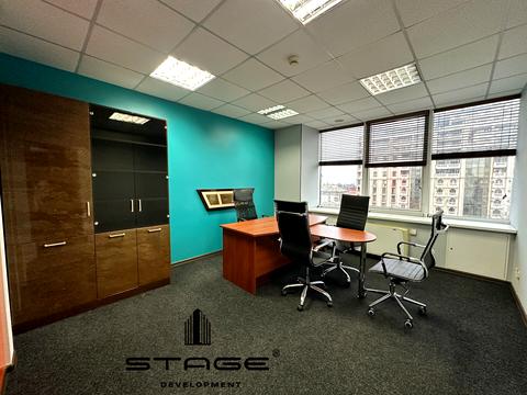 комерційна за адресою Польський узвіз, 11