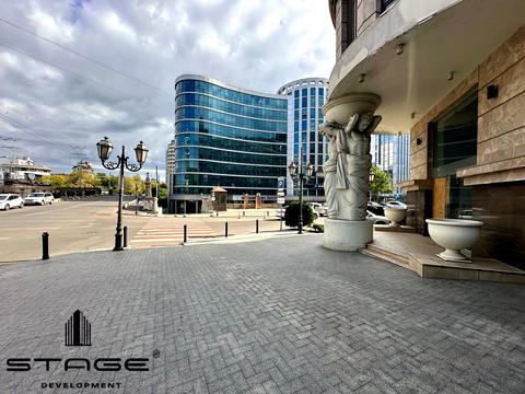 комерційна за адресою Польський узвіз, 11