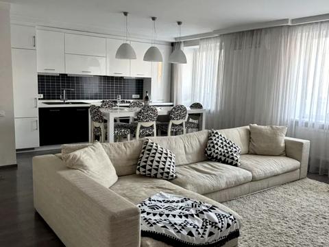 квартира за адресою Євгена Чикаленка вул., 66