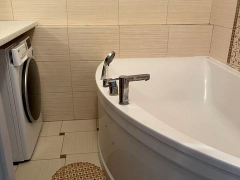 квартира за адресою Кургузова вул., 1а к1