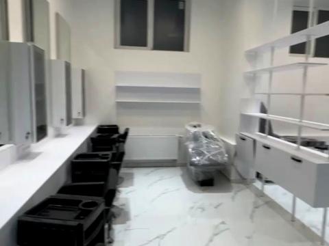 комерційна за адресою Прохоровська вул., 40