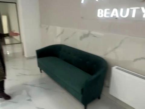 комерційна за адресою Прохоровська вул., 40