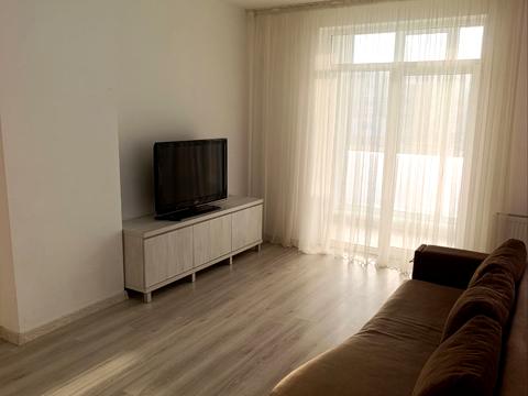 квартира за адресою Антіна Манастирського вул. (), 6