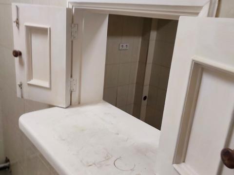 комерційна за адресою Київ, Микільсько-Слобідська вул., 2-Б