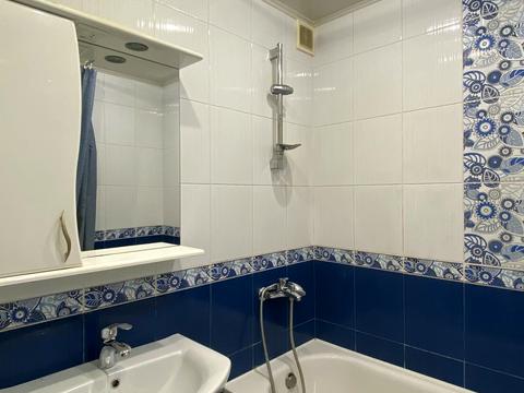 квартира по адресу Ревуцкого ул., 11-Г