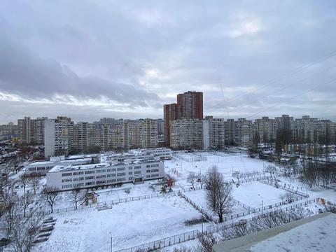 квартира по адресу Ревуцкого ул., 11-Г
