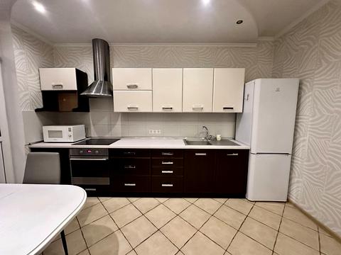 квартира за адресою Єлизавети Чавдар вул., 3