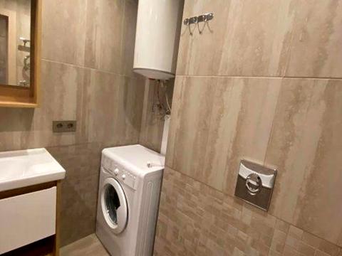 квартира за адресою Михайла Донця вул., 2-Б