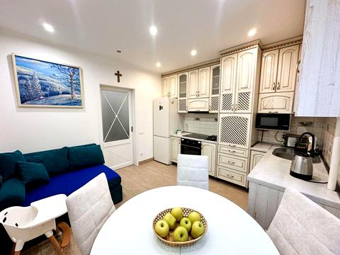 квартира за адресою Академіка Лебедєва вул., 1/5