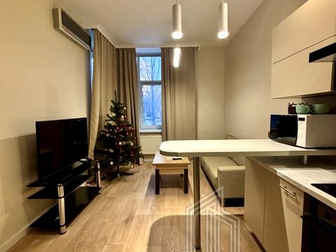 квартира за адресою Євгена Коновальця вул. (Щорса), 32-В