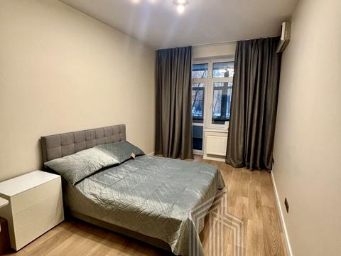 квартира за адресою Євгена Коновальця вул. (Щорса), 32-В