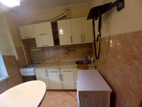 квартира за адресою Київ, Леоніда Каденюка просп. (Юрія Гагаріна), 3