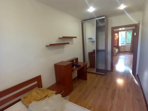 квартира за адресою Київ, Леоніда Каденюка просп. (Юрія Гагаріна), 3