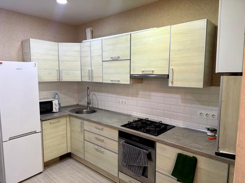 квартира за адресою Героїв Небесної Сотні просп., 18/9