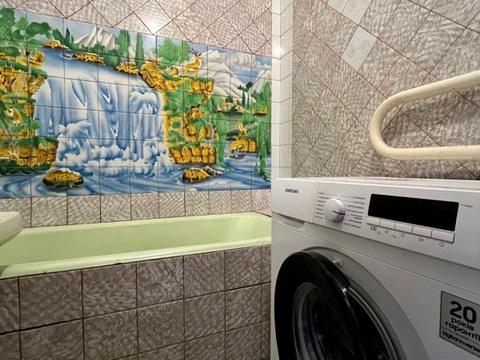 квартира за адресою Незалежності бульв. (50 років Жовтня), 6-Б