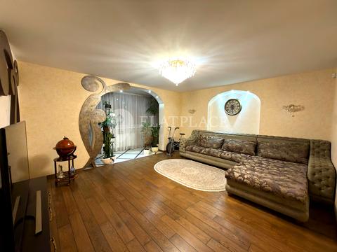 квартира за адресою Олександри Екстер вул. (Марини Цвєтаєвої), 3