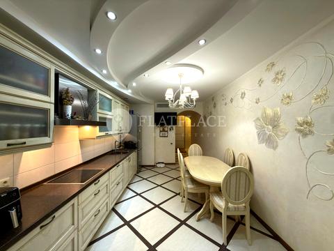 квартира за адресою Олександри Екстер вул. (Марини Цвєтаєвої), 3