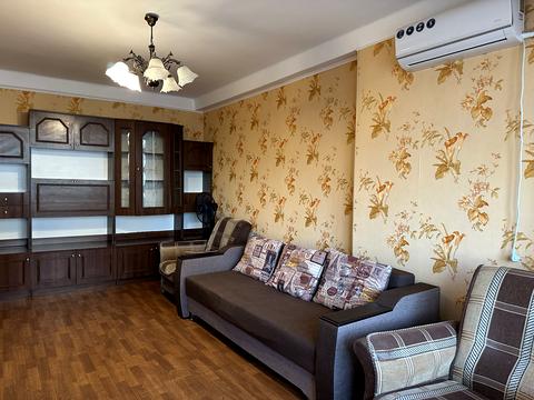 квартира за адресою Митрополита Андрея Шептицького вул. (Анатолія Луначарського), 24