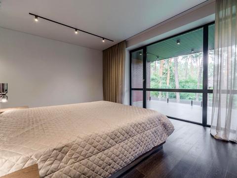 будинок за адресою Київська вул., 11