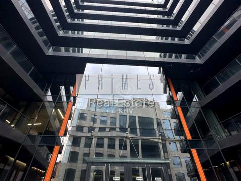 комерційна за адресою Київ, Зоологічна вул., 5/1